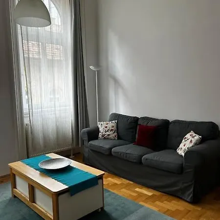 7th Heaven - Comfortable Downtown Apartament Budapeszt
